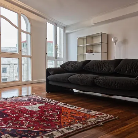 Exclusivo Piso En La Mejor Calle De Vigo. Principe Διαμέρισμα *